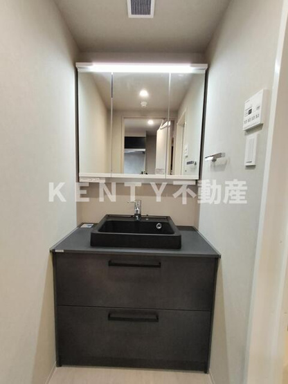 【洗面所】 | Ａｇｌａｉａ品川中延 | 脱衣スペースもあります