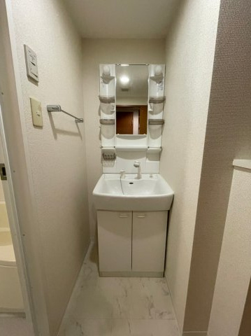 フォレスト9　名古屋市賃貸　仲介手数料無料の洗面所