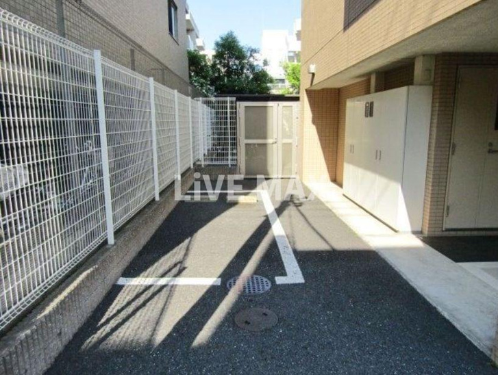 【駐車場】メゾン西馬込 