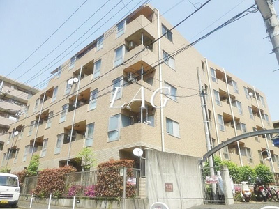 【外観】 | サンパラッツオ六番館 | 外観です。