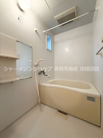 メゾンカトレアの浴室
