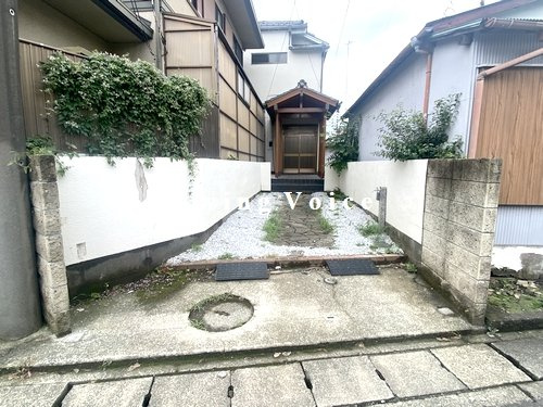 【仲介手数料０円】小田原市寿町4丁目　中古一戸建ての駐車場|小田原市寿町4丁目　中古一戸建て