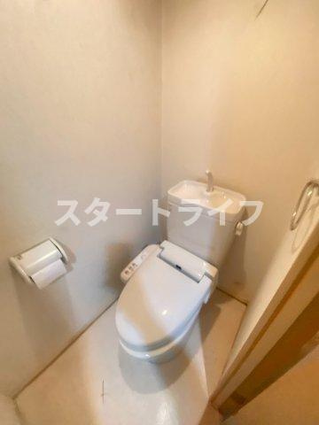 大阪市淀川区西三国３丁目の賃貸マンションのトイレ