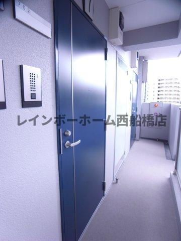 朱雀楼 東京のエントランス