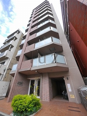 ラフィスタ伊勢佐木長者町駅前イーストの外観