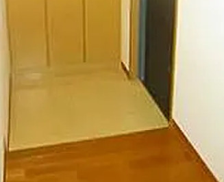 アーバンステージ上野の玄関