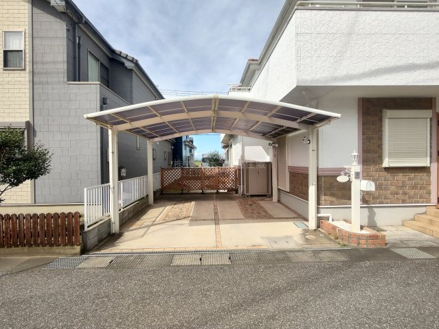 【駐車場】の画像
