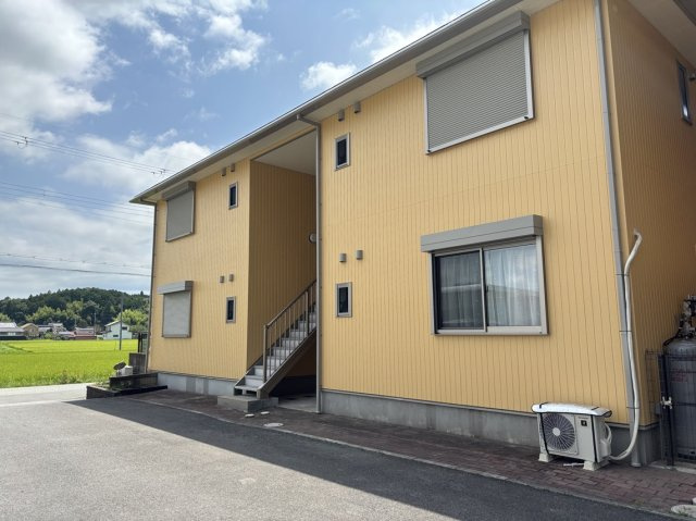 ヒルズ篠山の外観