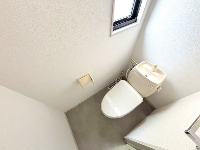 ラルジュ瀬戸　A棟のトイレ