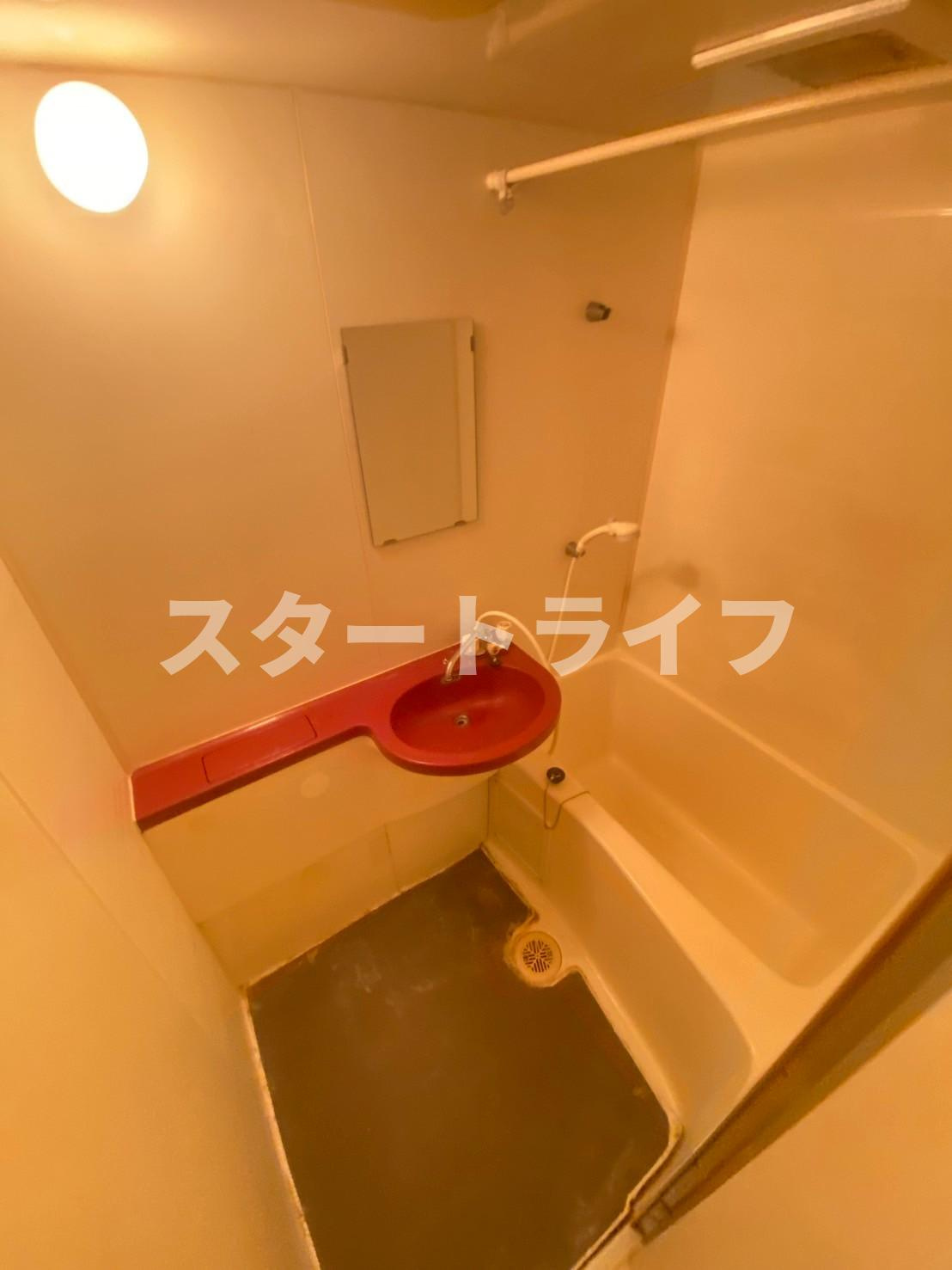 大阪市淀川区西三国３丁目の賃貸マンションの浴室