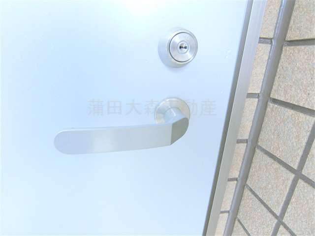 シュテルン蒲田の玄関