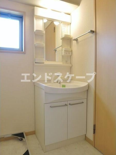 プルミエールAの洗面所|高崎、前橋のお部屋探しはエンドスケープまで！お客様の理想お聞かせ下さい♪