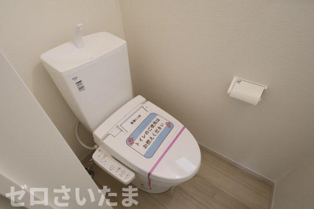 《仲介手数料無料》南区根岸１丁目12-5新築一戸建て‎FiT-Aのトイレ|1階