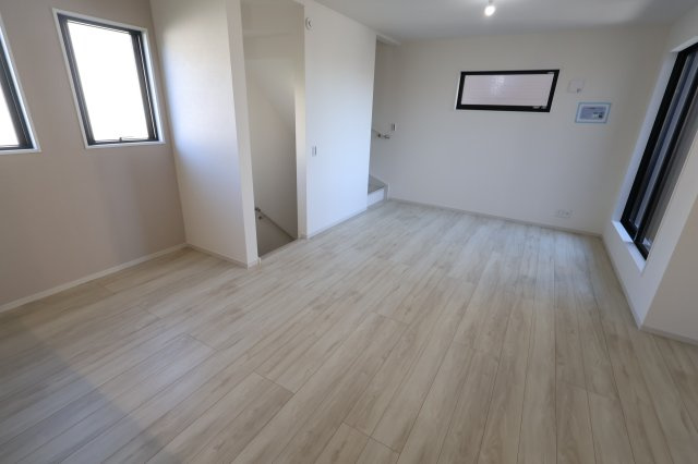 《仲介手数料無料》南区根岸１丁目12-5新築一戸建て‎FiT-A