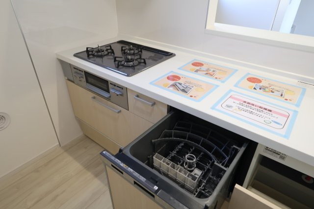 《仲介手数料無料》南区根岸１丁目12-5新築一戸建て‎FiT-Aのキッチン