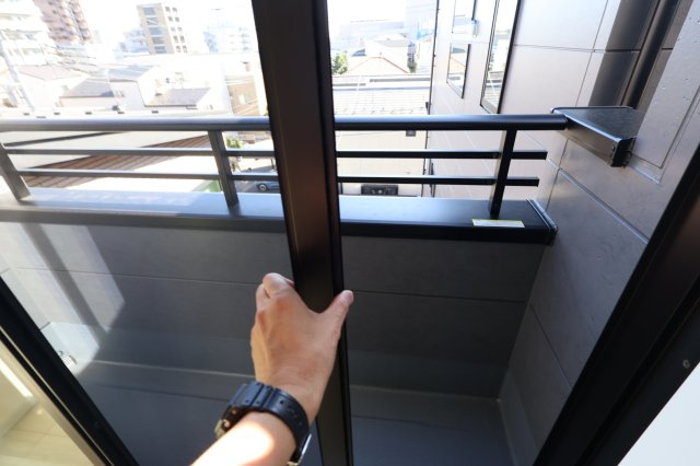 《仲介手数料無料》南区根岸１丁目12-5新築一戸建て‎FiT-Aのその他|網戸付き