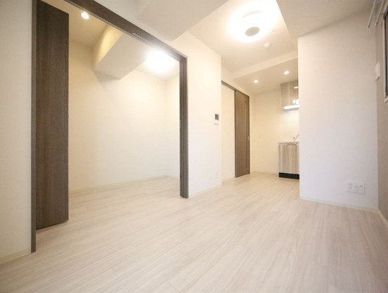 名古屋市中区千代田３丁目の賃貸マンションの居間・リビング