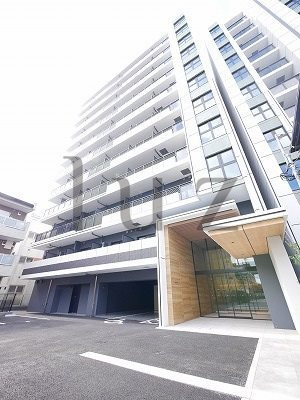 シティラックスツルミの外観|新築の綺麗な外観です！
