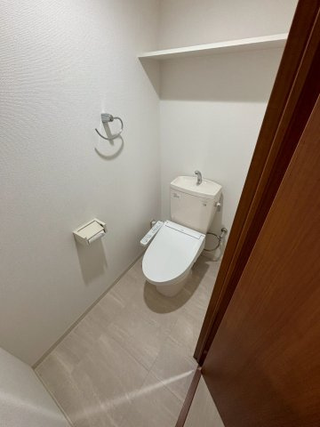 レジディア三宮東のトイレ