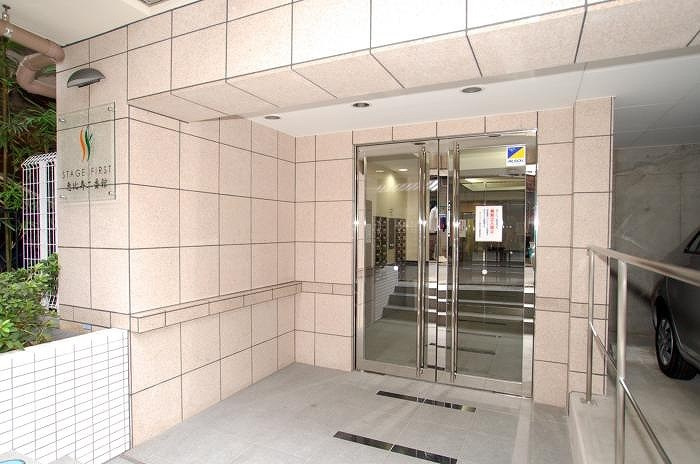 ステージファースト恵比寿二番館のエントランス|落ち着いたエントランスです