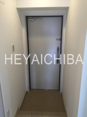プライムコート上野の玄関