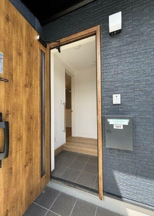 グラン南品川の玄関|毎日通る玄関はこちらです