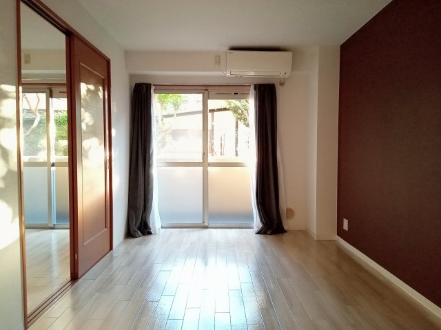 川崎市多摩区菅５丁目の賃貸マンションの居間・リビング|※別室参考写真