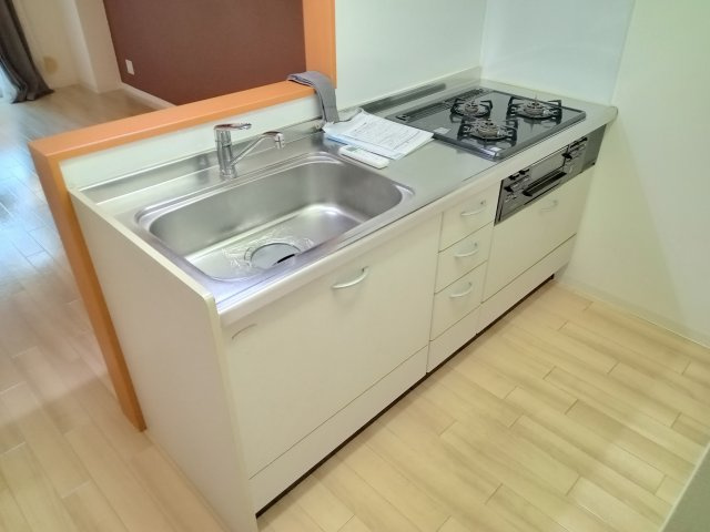川崎市多摩区菅５丁目の賃貸マンションのキッチン|※別室参考写真