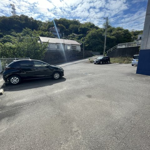 ラグジュアリースペースの駐車場