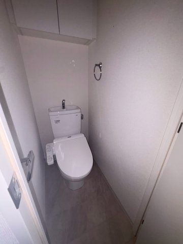 セレニテ神戸元町クレアのトイレ