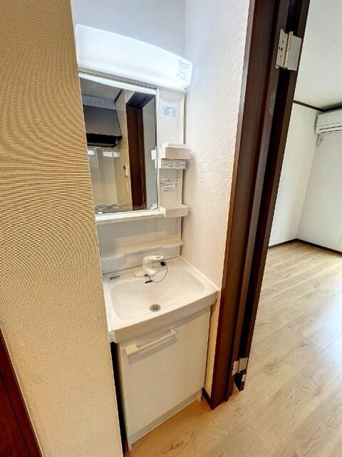 第二コーポ青山の洗面所