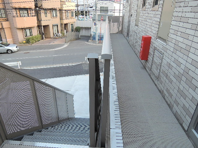 ガーデンプレイス保土ヶ谷のその他共用部分|２階共用廊下