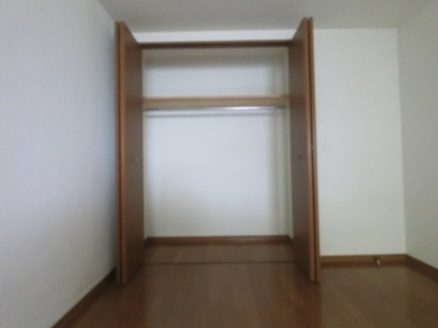 アウラ１０の収納