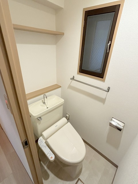 ライオンズマンション氷川台のトイレ|★温水洗浄便座★