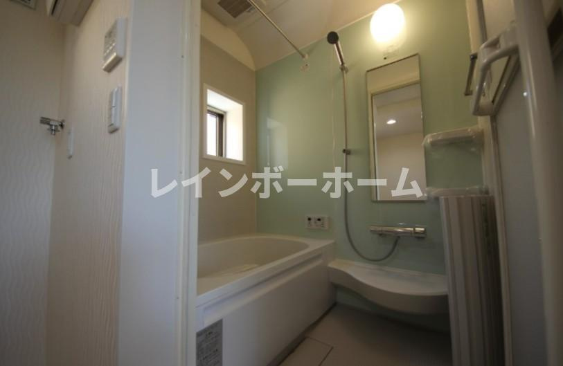 Nishifuna-TreeHouseの浴室
