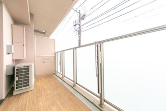エストレリータ新宿落合のバルコニー