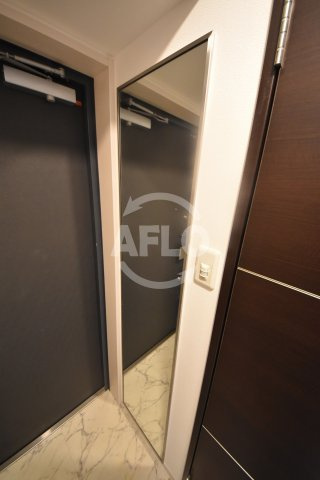 ラムール南森町アーバネックスの玄関|ラムール南森町アーバネックス　全身鏡