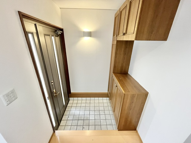藤沢台戸建の玄関
