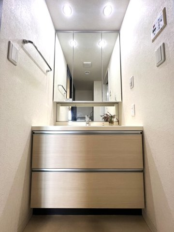 グーディッシュ村上の独立洗面台