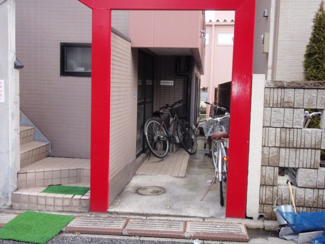 【エントランス】 | サンパール光が丘