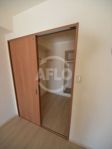 FUEGENKI玉造の収納|NBコート玉造　ウォークインクローゼット