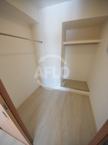 FUEGENKI玉造の収納|NBコート玉造　ウォークインクローゼット