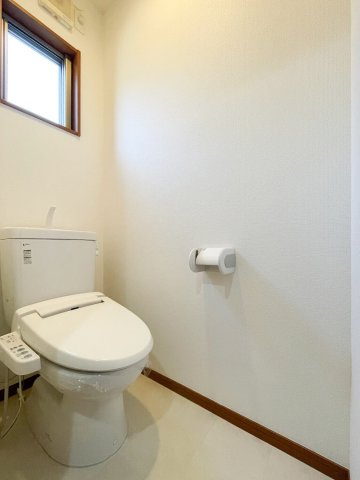 サン・メゾン・フルールのトイレ|落ち着いたトイレです