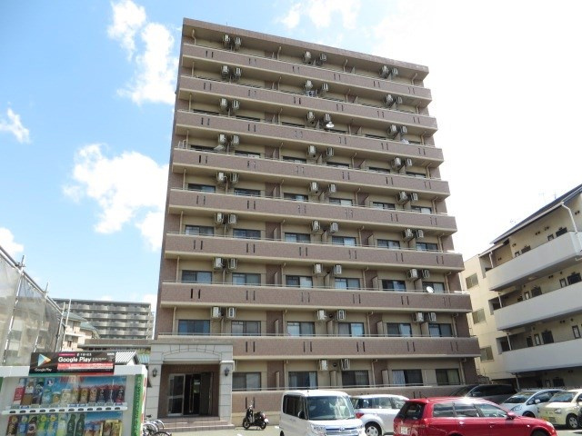 フォレスト東古松の外観