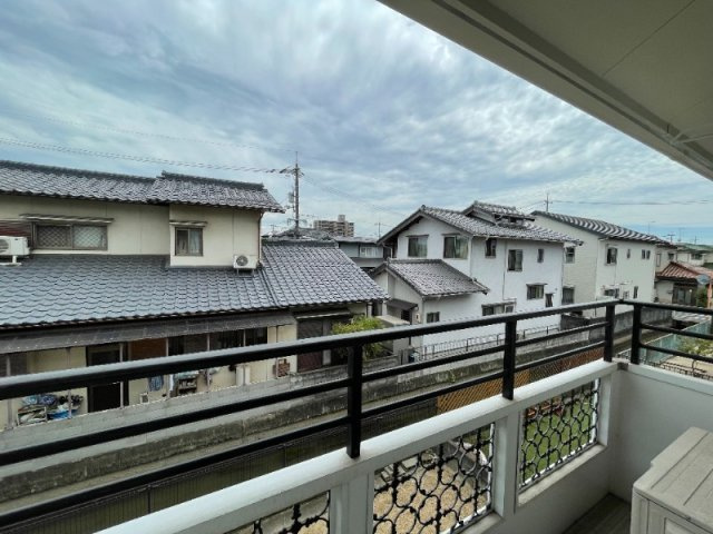 ファミーユ平野Aの展望