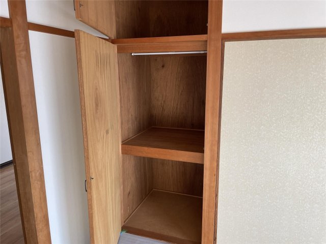 ＹＳビル岡南の収納