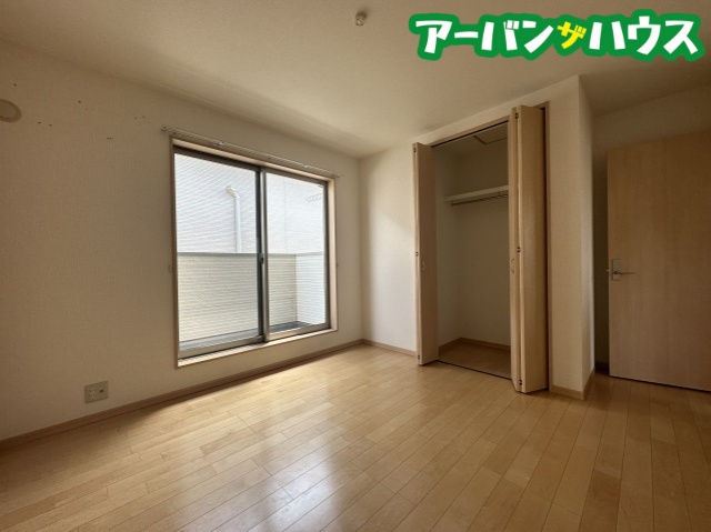 厚生町貸家の居間・リビング