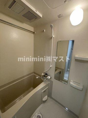 大阪市浪速区稲荷１丁目の賃貸マンションの浴室