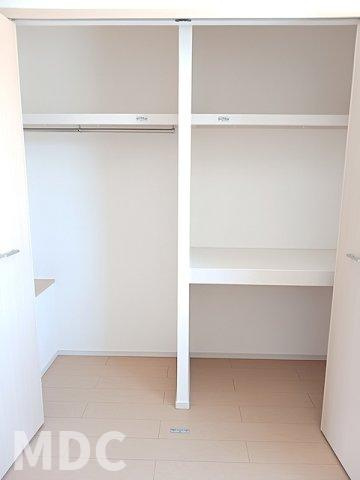 徳島市北島田町２丁目のアパートの収納
