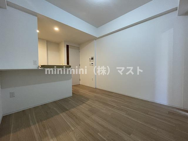 大阪市浪速区敷津西２丁目の賃貸マンションの居間・リビング